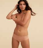 Shorty coton cleancut camel sur un mannequin taille small